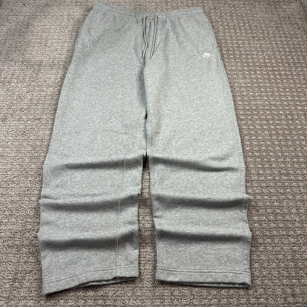 Y2K Baggy Nike Sportswear Club Fleece Sweatpants Mens Large Grey Straight Leg